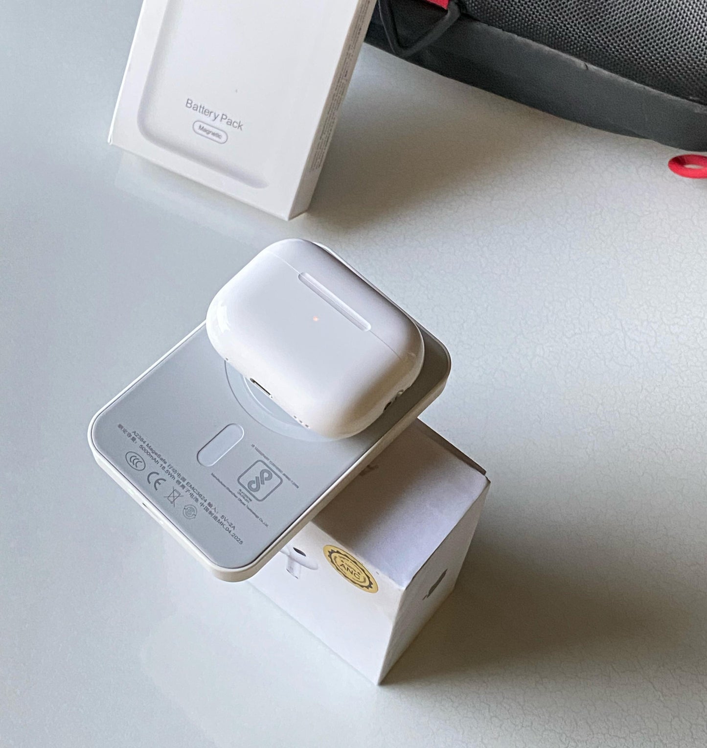 MAGSAFE POWERBANK  / NR ANC PODS COMBO