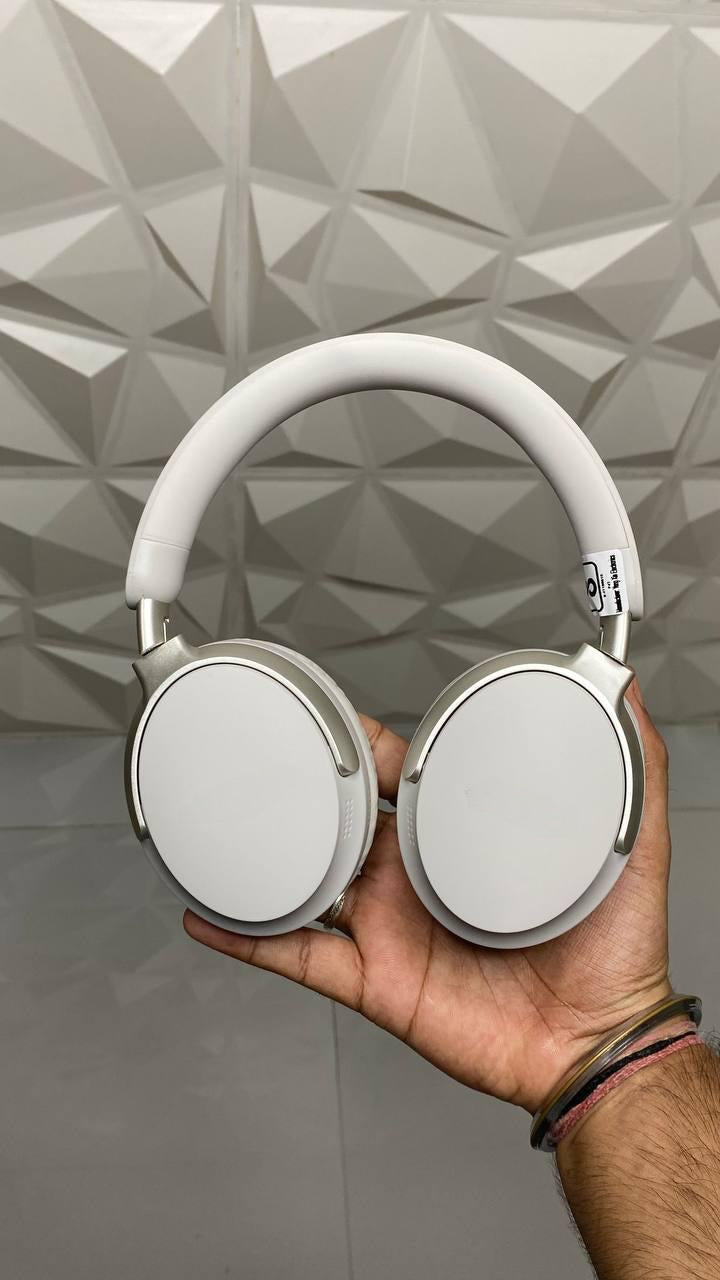 BOSS QC HEADPHONES