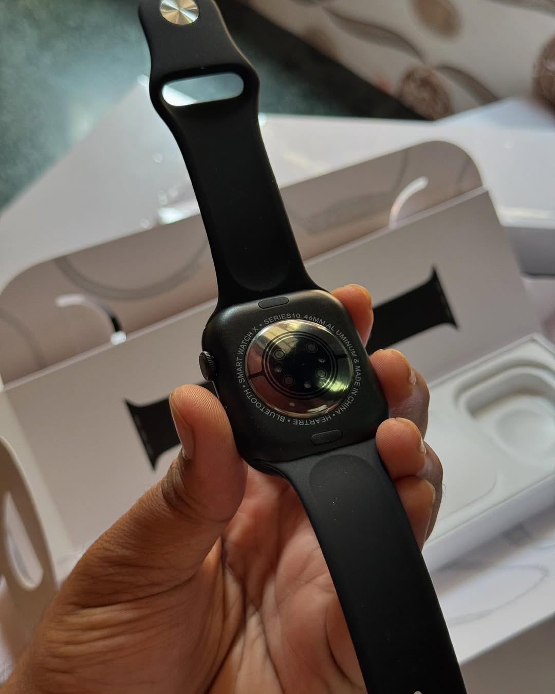 NR SERIES 10 LOGO WATCH