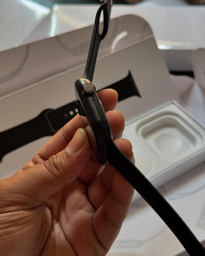 NR SERIES 10 LOGO WATCH